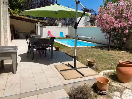 maison 4 chambres  piscine