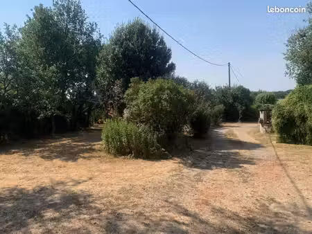 terrain 1 000 m² poucharramet