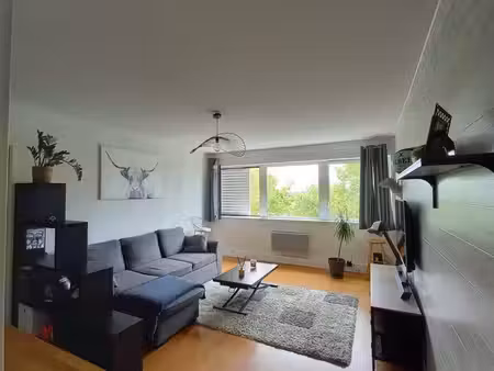 superbe t2 lumineux de 49 m² avec parking – blagnac andromède / grand noble
