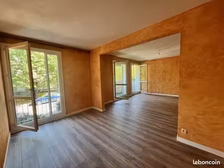 appartement 3 pièces 81 m²