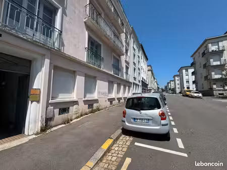 bureaux 22 m² brest