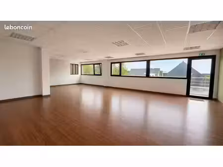 bureaux 100 m² quimper