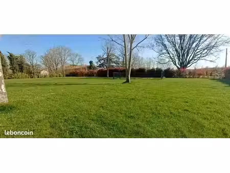 terrain 1 600 m² lasserre