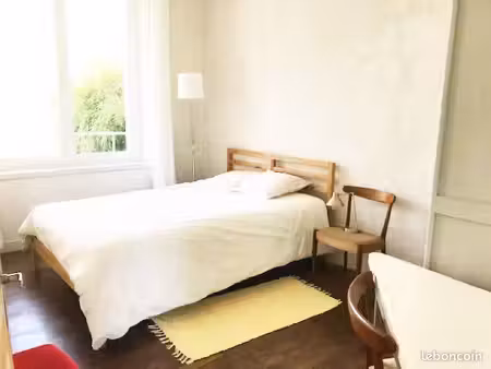 chambre proche des capucins