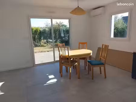 maison t3 neuve en bois avec clim à saint-divy (900e hors charges)