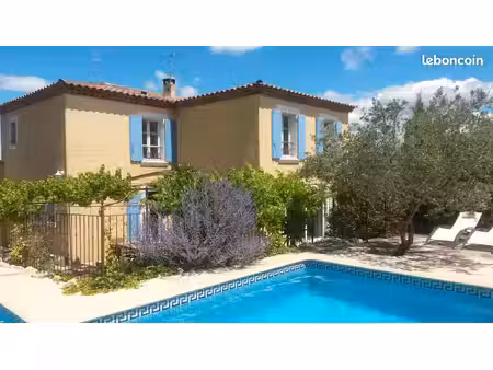 villa type bastide en l de 180m2 sur les hauteurs de nîmes