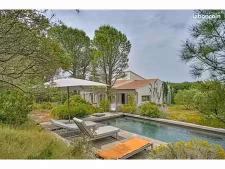 part. vend villa 213m2 - 5ch - les angles  secteur diderot