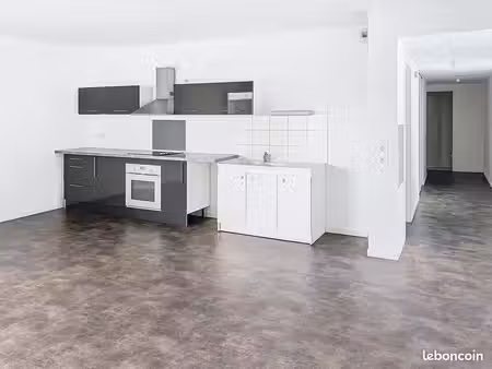 appartement 4 pièces 90 m²