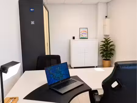 location bureaux professionnels / domiciliation / nîmes zfu
