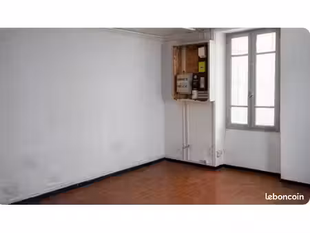 local commercial
