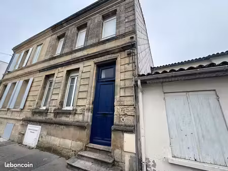 immeuble en pierre 102m2