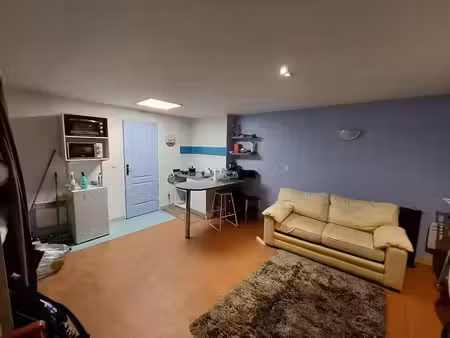 location meublée appartement 2 pièces 25 m² à orsay (91400)  700 €