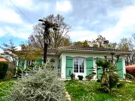 maison 6 pièces - plein pied 110 m² - 4 chambres - sous sol intégral - jardin 850 m²