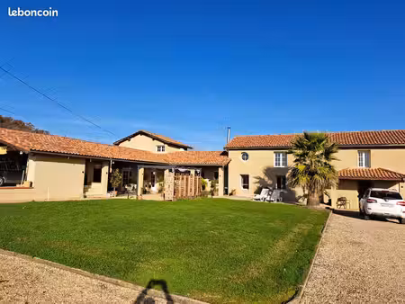 maison vue pyrénées