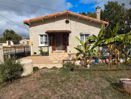 maison à 5 mn de saint seurin sur l'isle