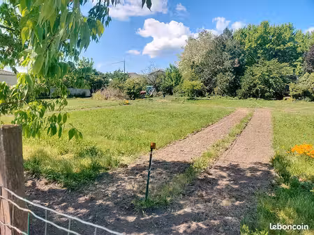 terrain 381 m² begles
