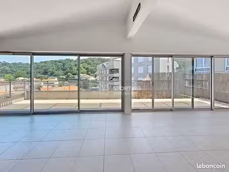appartement 4 pièces 90 m²