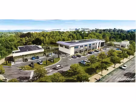 local commercial de 358 m2 à vendre ou à louer divisible en 2 locaux commerciaux villeneuv