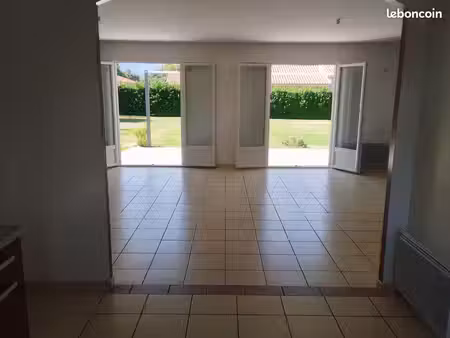 maison plain pied à huos