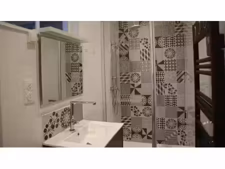 location meublée appartement 5 pièces 140 m² à villejuif (94800)  800 €
