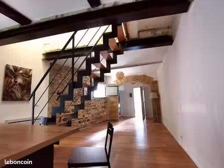maison de village 3 pièces 82 m²