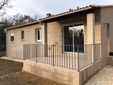 location maison / villa 83 m2
