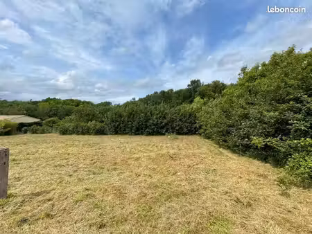 terrain 500 m² peujard