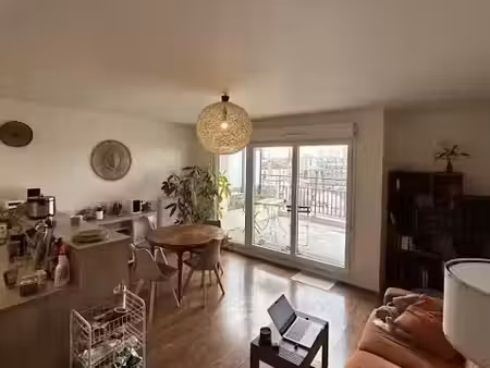 location meublée appartement 1 pièce 85 m² à saint-ouen (93400)  857 €