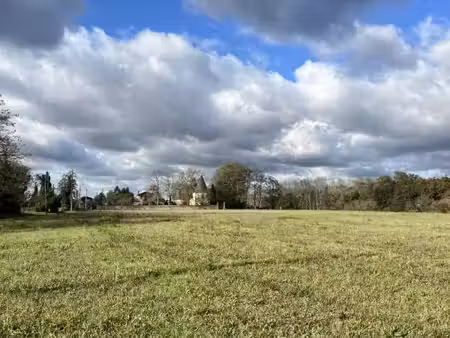 terrain 600 m² arbanats