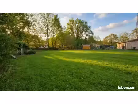 terrain 493 m² brach