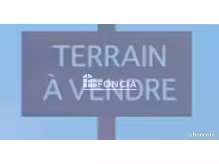 terrain de 860 m2