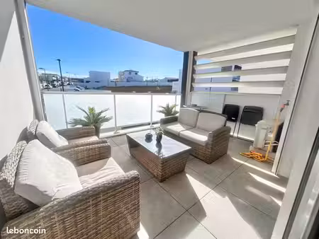 appartement secteur la crouzette avec extérieur et piscine