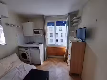 location meublée appartement 1 pièce 10 m² à paris 16ème (75016)  885 €