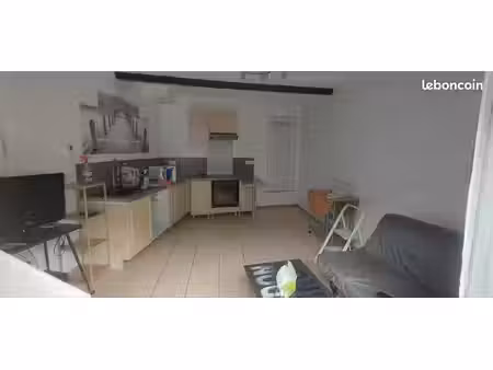 maison a louer florensac