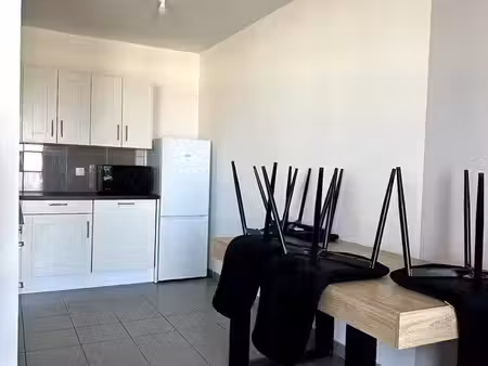 appartement t2 lumineux 50 m² avec terrasse 20 m² et climatisation juvignac