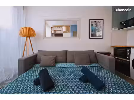 studio plein centre 100% rénové  avec clim