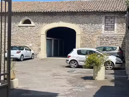 location garage fermé lunel (proximité gare)