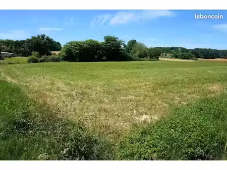 terrain à bâtir de 430 m² à salles (33)