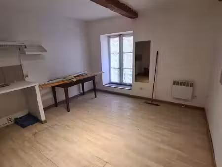 béziers centre – 2 lots attenants de 34 m² – 1er étage – fort potentiel