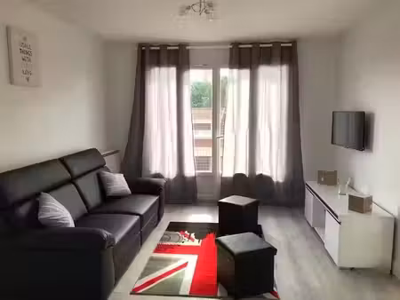 location meublée appartement 2 pièces 40 m² à maisons-alfort (94700)  1 150 €