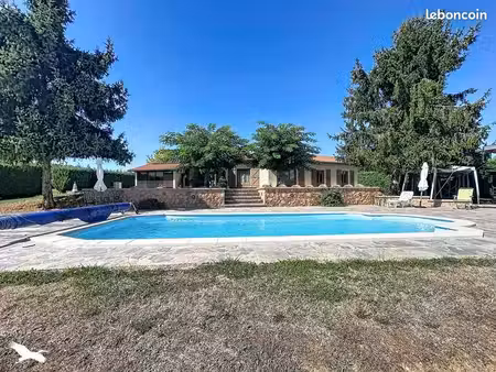 maison 5 pièces 154 m²