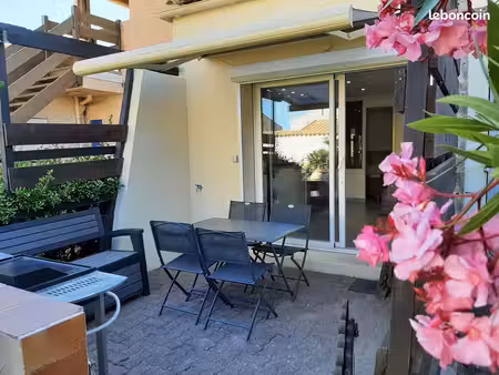 appartement rc terrasse plage de la roquille
