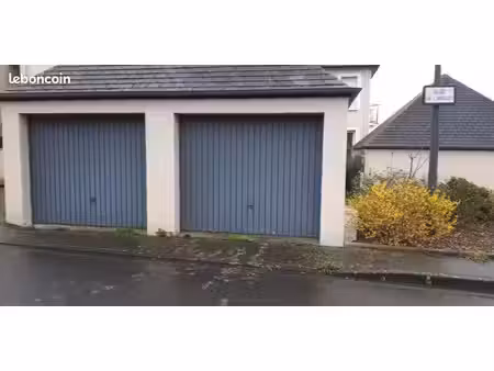 garage/box 13 m² vitre