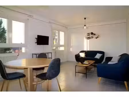 location meublée appartement 3 pièces 59 m² à sartrouville (78500)  1 290 €