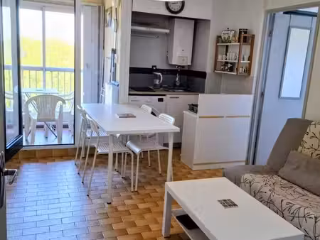 charmant f2 avec loggia à carnon-plage