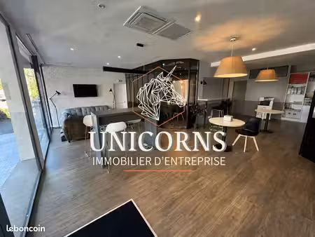 local commercial 118 m²