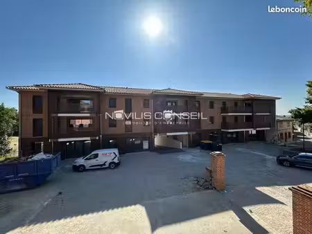 local commercial 69 m² rouffiac-tolosan