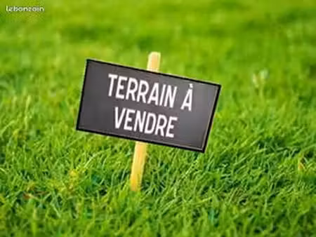 terrain 389 m² vitre
