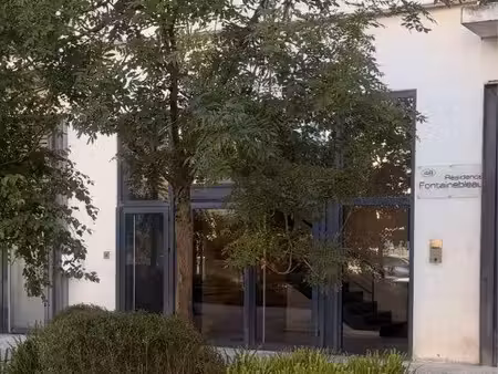 apparemment t2 avec parking