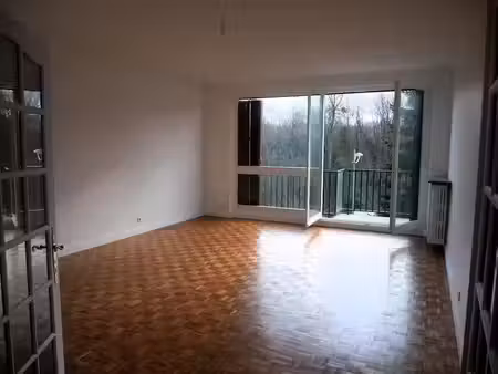 location appartement 4 pièces 106 m² à sevres (92310)  1 750 €